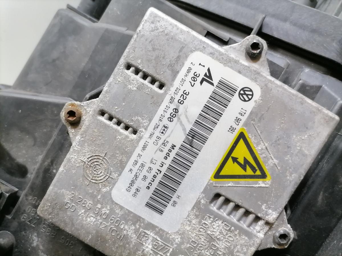 VW Touran 1T original Scheinwerfer vorn rechts Xenon Bj.2006